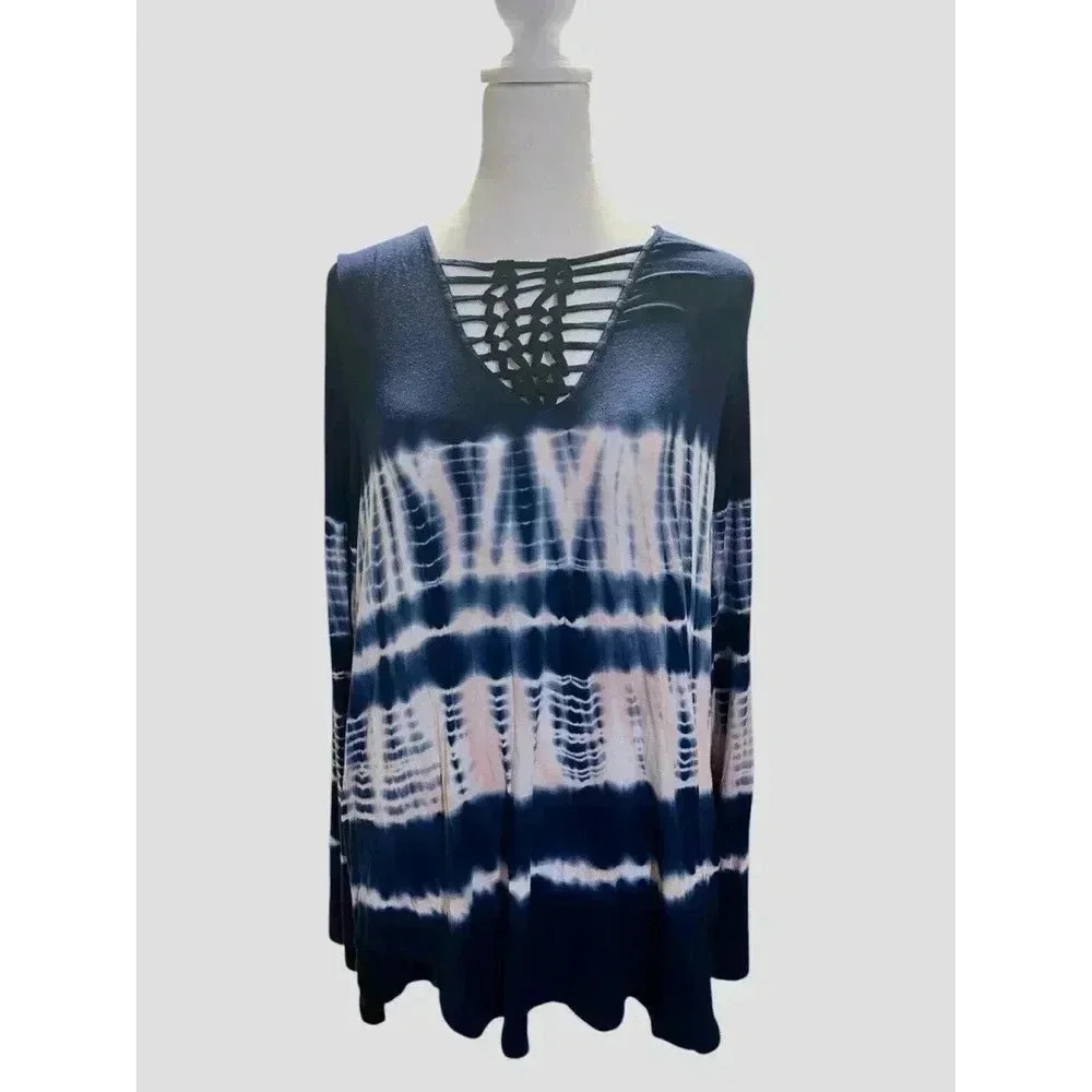 American Eagle Soft & Sexy Shirt Womens Sz L Tie Dye Blue Pink Viscose Long Slv